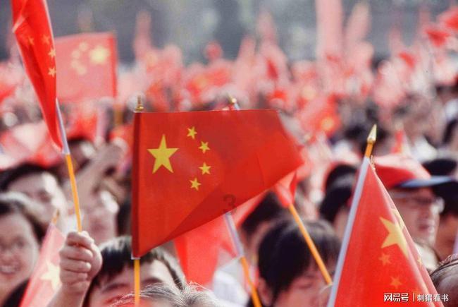 杜比携手Ed Sheeran推广突破性的杜比全景声音乐体验